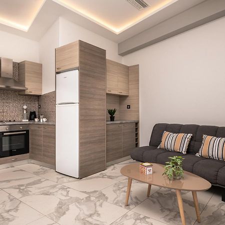 Katsaros Luxury Apts II 5 Min Walk To Beach 티실리비 외부 사진