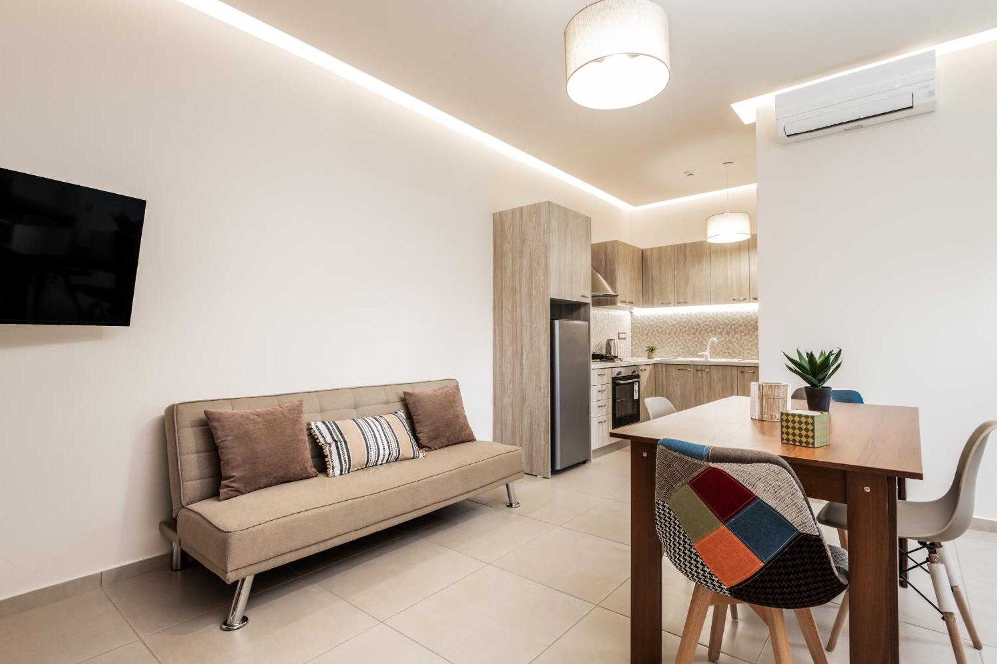 Katsaros Luxury Apts II 5 Min Walk To Beach 티실리비 외부 사진