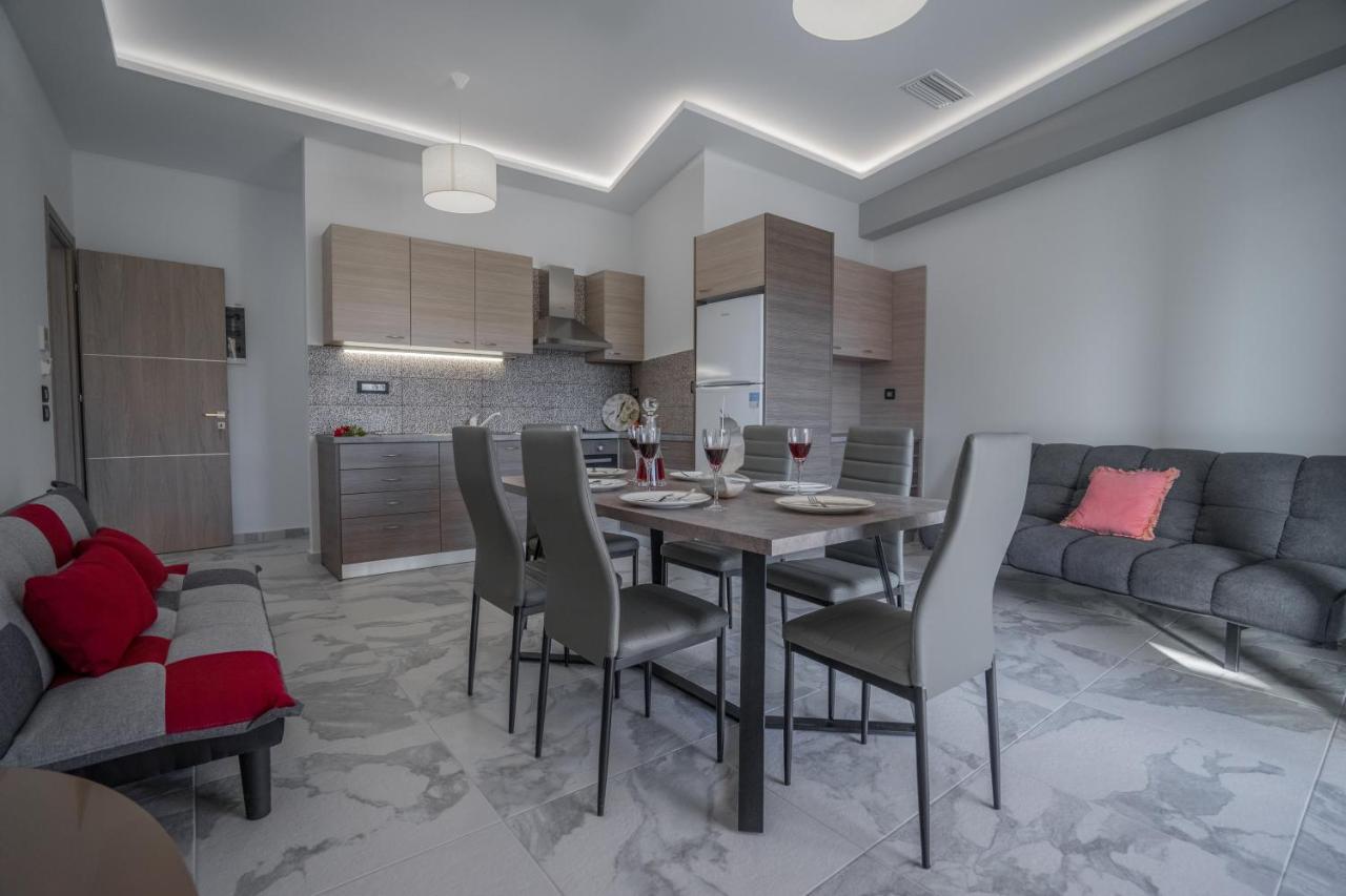 Katsaros Luxury Apts II 5 Min Walk To Beach 티실리비 외부 사진